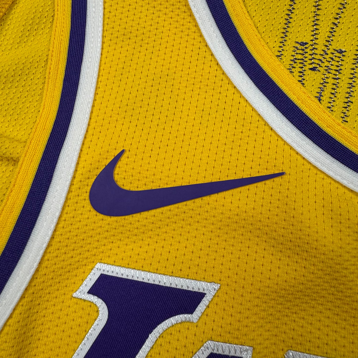 Lebron James Los Angeles Lakers Authentic NBA Jersey Size 44