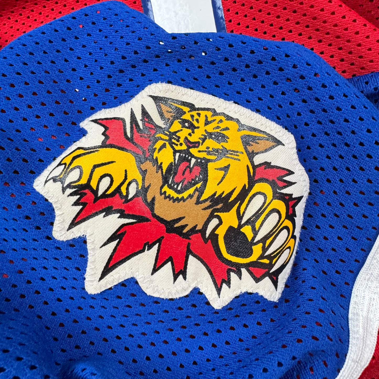 Mathieu Benoit Moncton Wildcats Vintage QMJHL Hockey Jersey Size Large