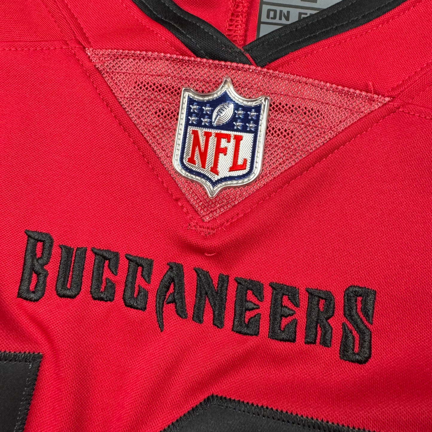 Tom Brady Tampa Bay Buccaneers Nike Limited NFL Jersey Size Large